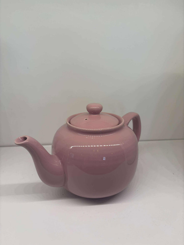Porcelain teapot for 6 cups